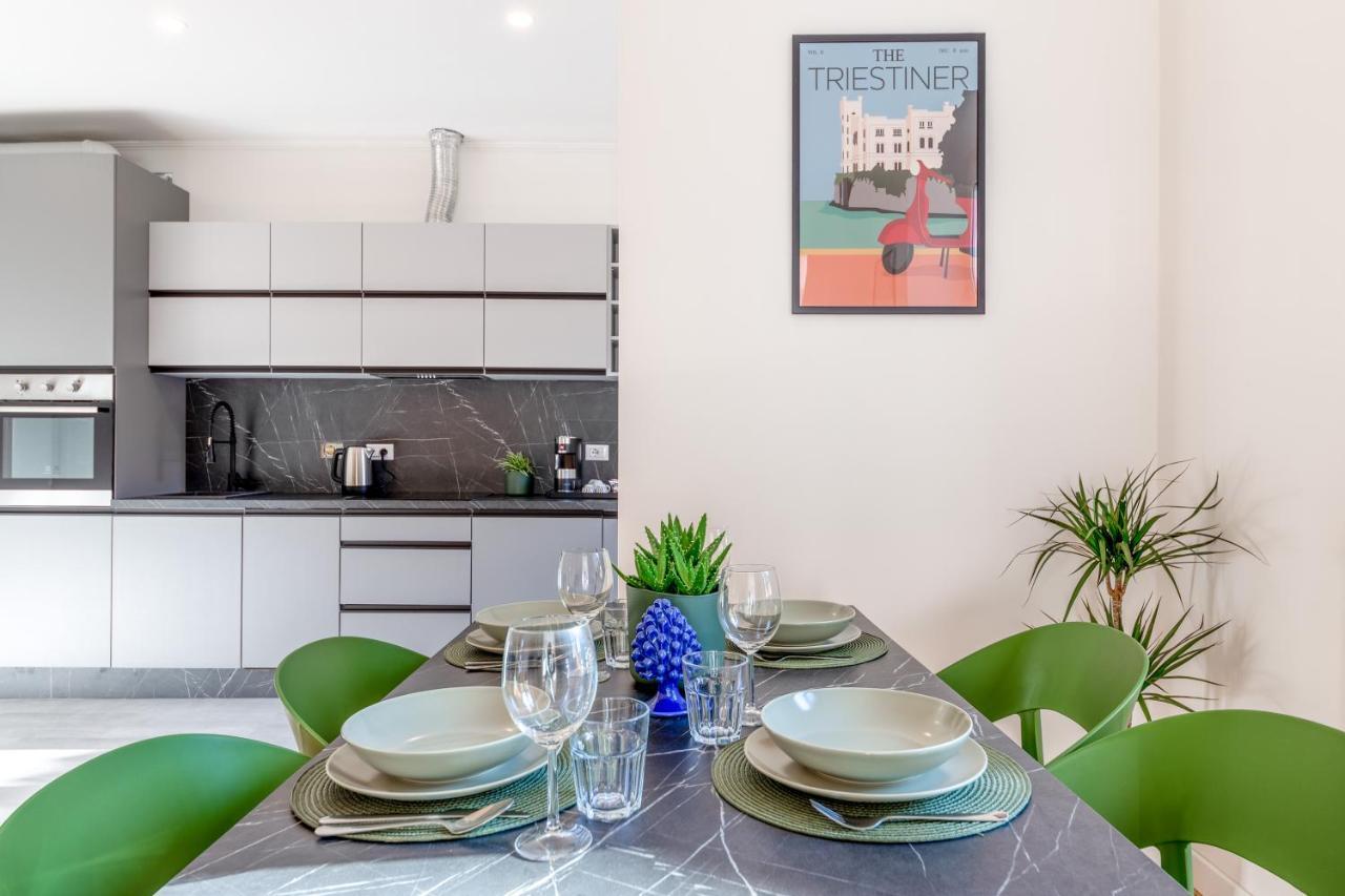 Stylish Apartment - Casa Leone - Center Triëst Buitenkant foto